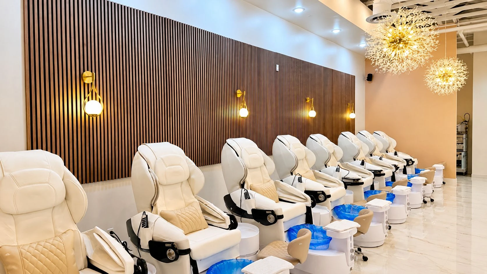 Nail Salon August 11